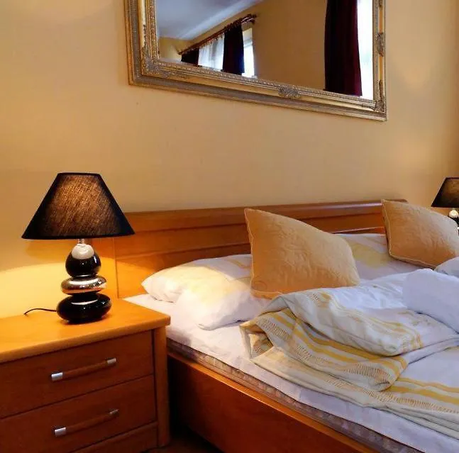 شقة P&J Apartamenty Sw. Krzyza كراكوفيا بولندا