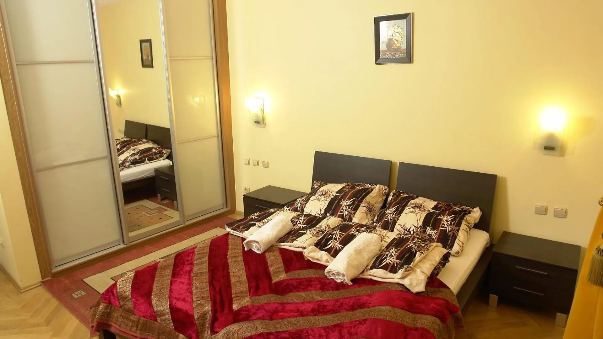 P&J Apartamenty Sw. Krzyza كراكوفيا