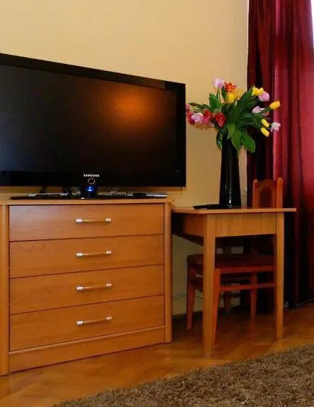 P&J Apartamenty Sw. Krzyza كراكوفيا
