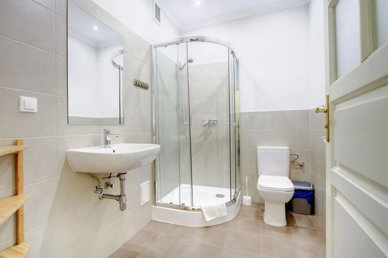 شقة P&J Apartamenty Sw. Krzyza كراكوفيا