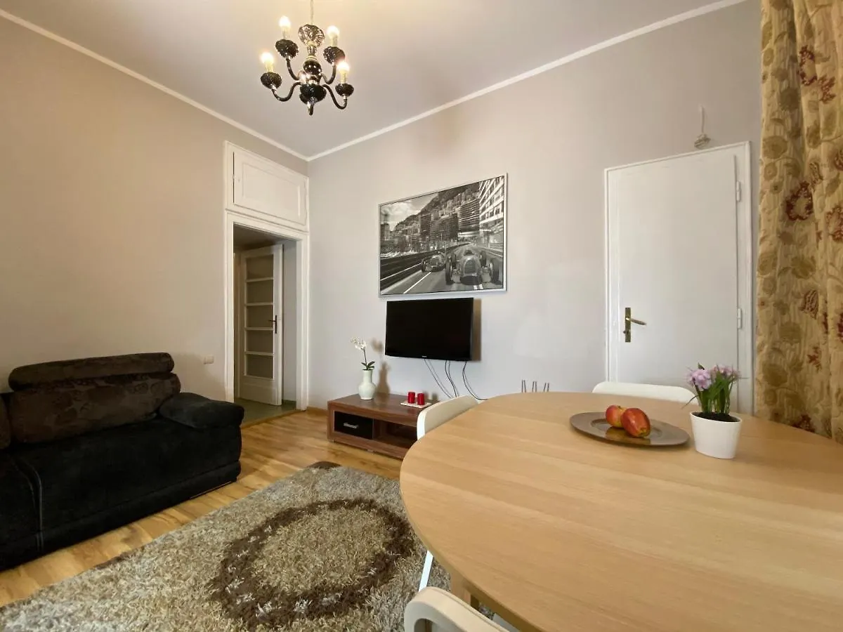 شقة P&J Apartamenty Sw. Krzyza كراكوفيا