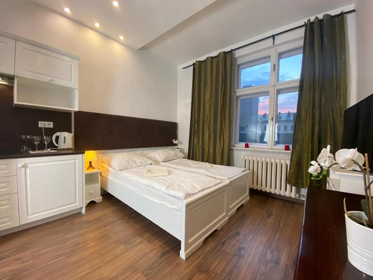 شقة P&J Apartamenty Sw. Krzyza كراكوفيا